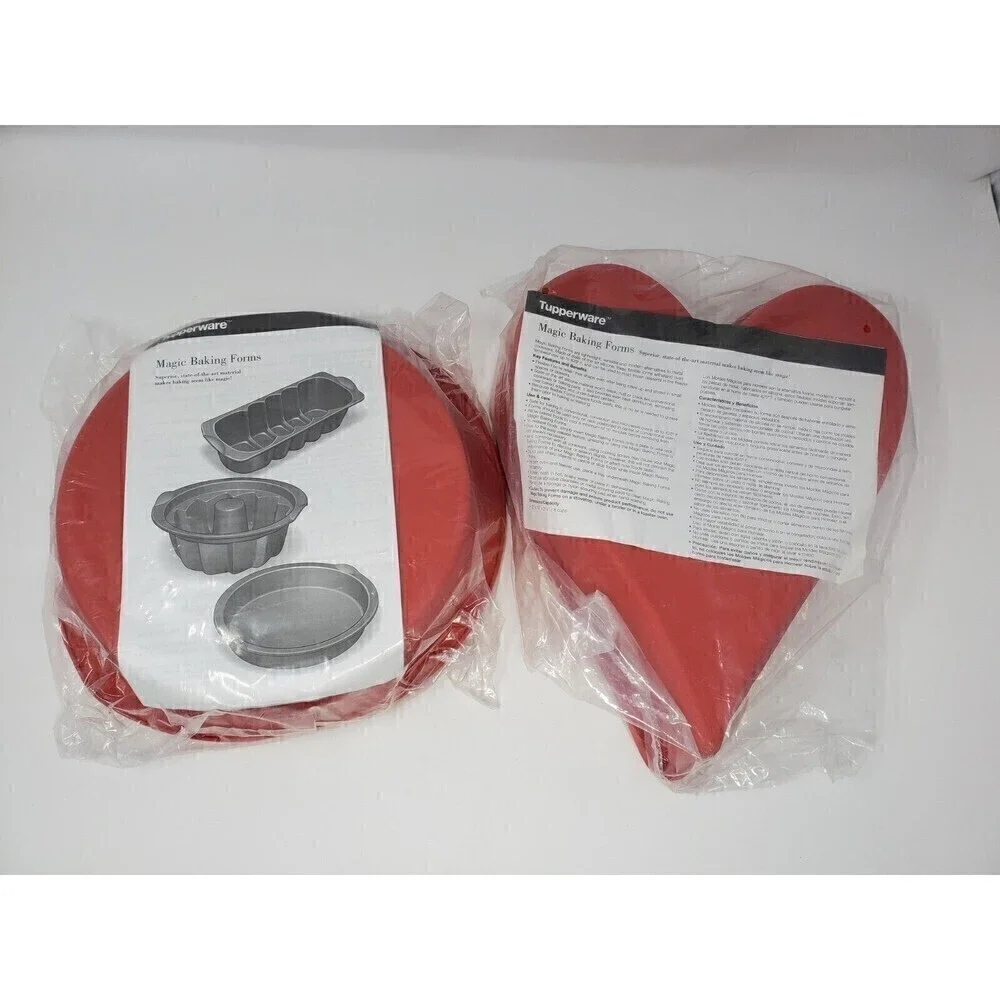 NOS TUPPERWARE MAGIC BAKEWARE SILICONE BAKING SET ROUND HEART BUNDT PAN SET OF 3